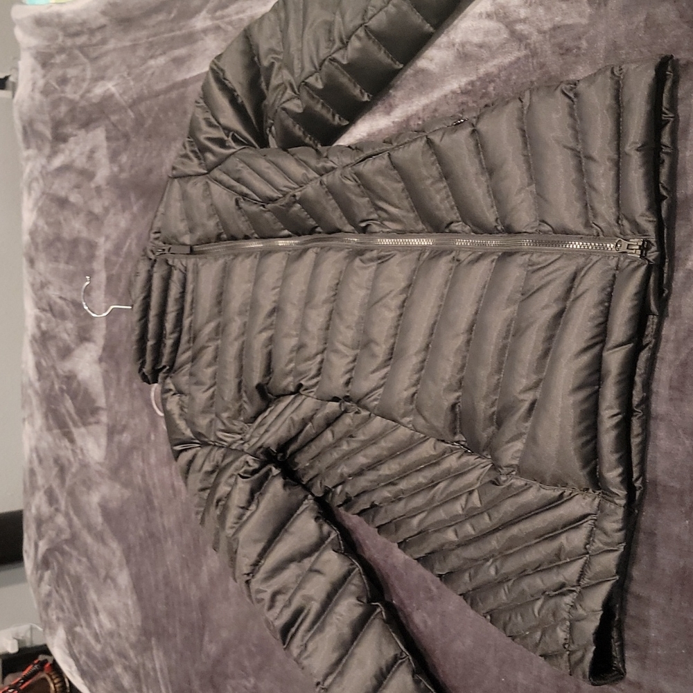 Like New Eddie Bauer coat